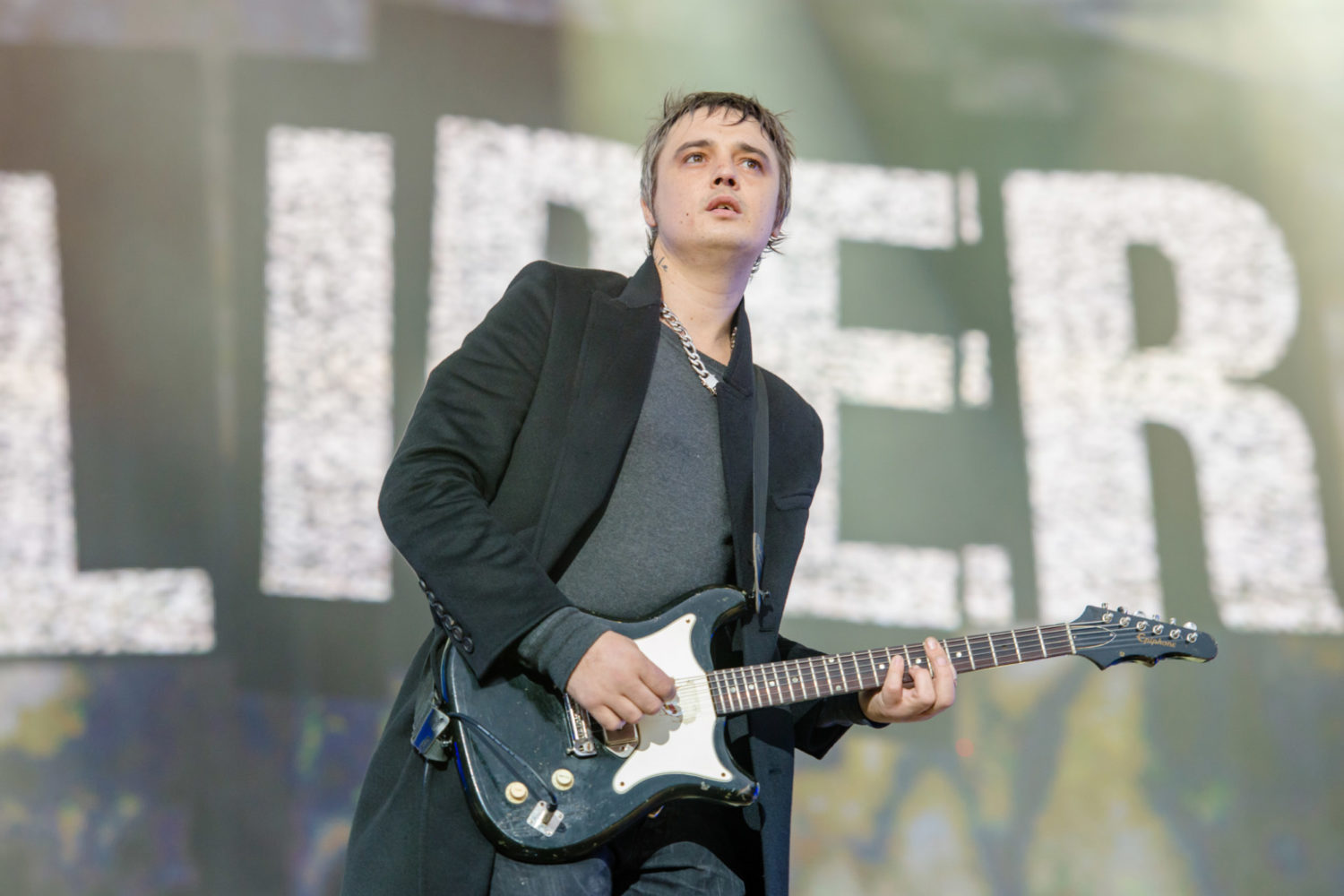 Pete Doherty debuts Amy Winehouse tribute track 'Flags of the Old Regime'