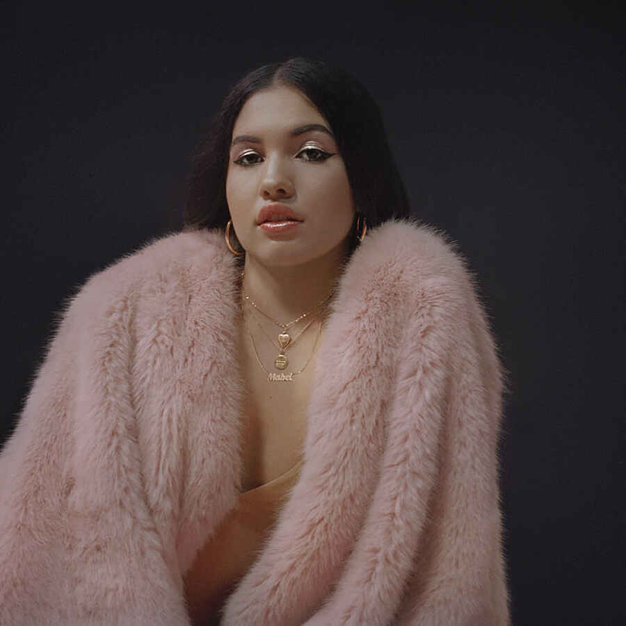 Mabel announces debut album 'High Expectations'