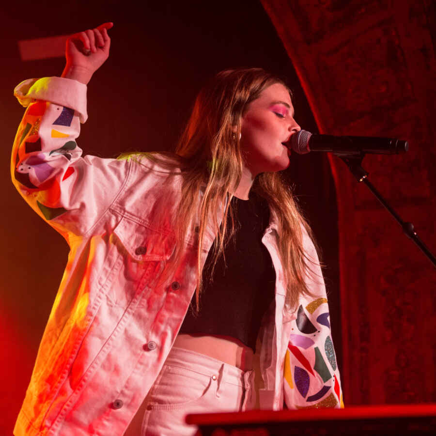 Maggie Rogers, Omeara, London