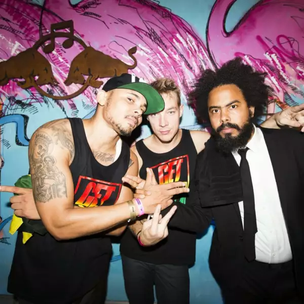 Major Lazer, DJ Snake and MØ take 'Lean On' to Good Morning America