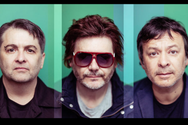 Manic Street Preachers share 'Complicated Illusions' video
