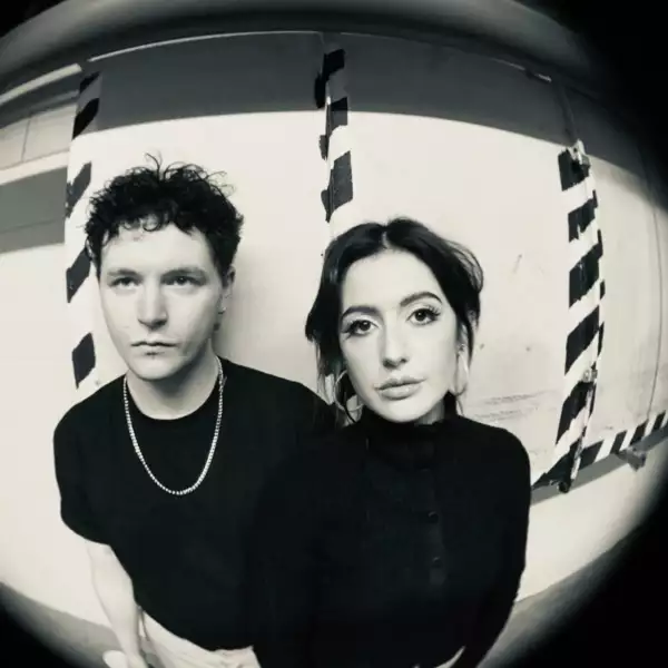 Mealtime drop new track 'Moneybag'