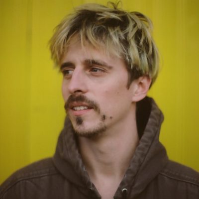 Mellah shares new track 'Easy Breezy'