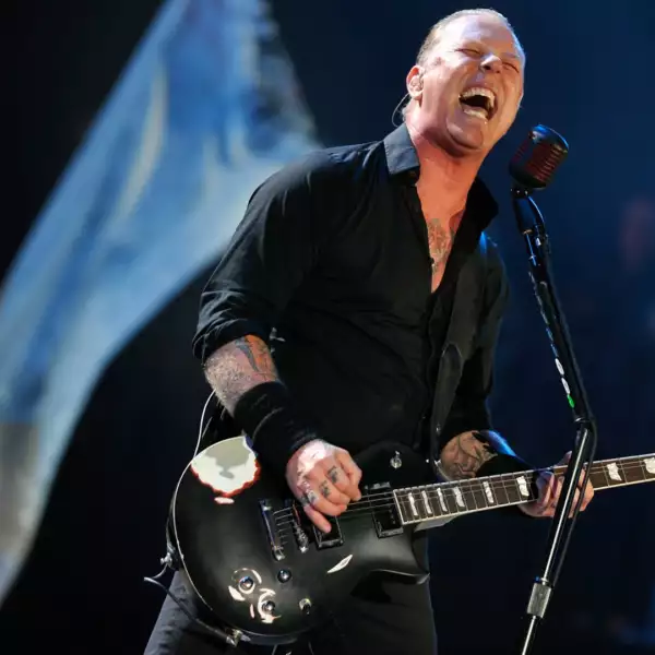 See Metallica face down Glastonbury 2014 with 'One'