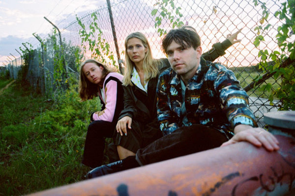 Middle Kids offer up latest single 'Stacking Chairs'
