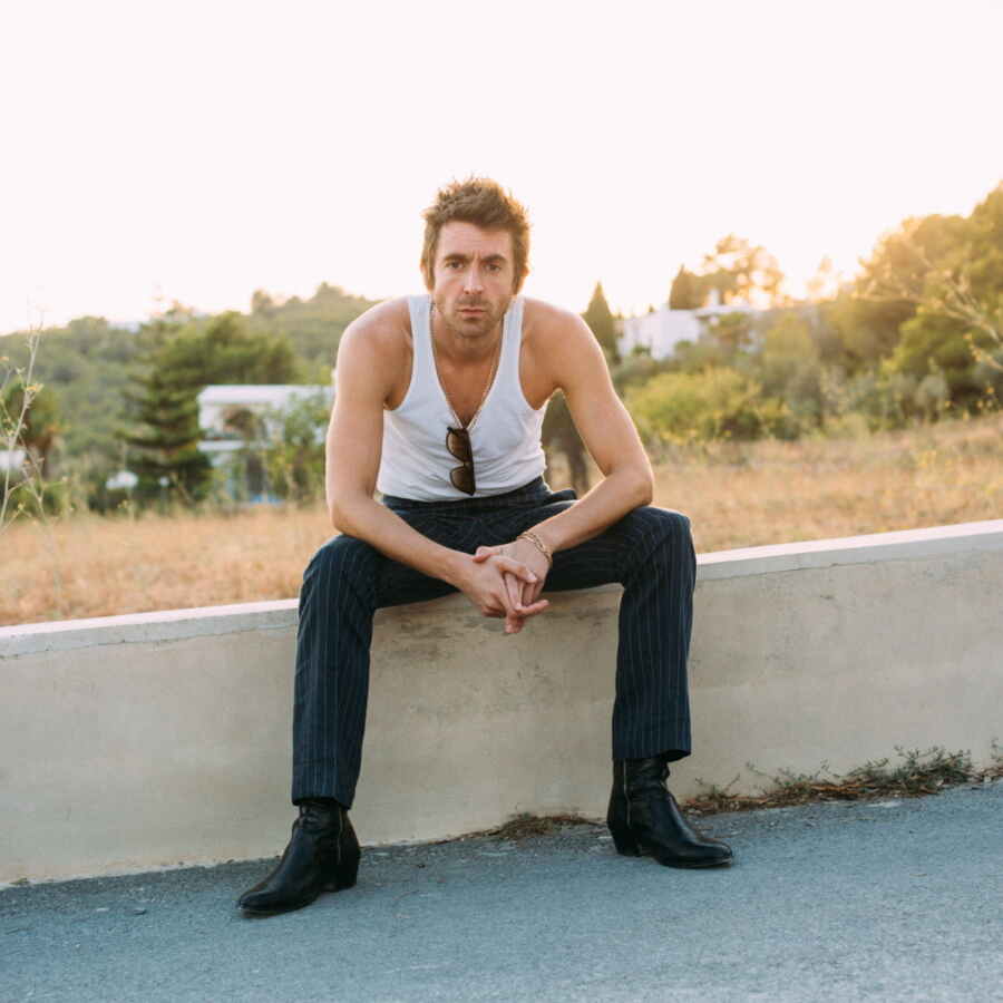 Miles Kane reveals new single 'Blame It On The Summertime'