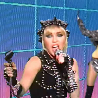 Miley Cyrus performs ‘Prisoner’ on Jimmy Kimmel
