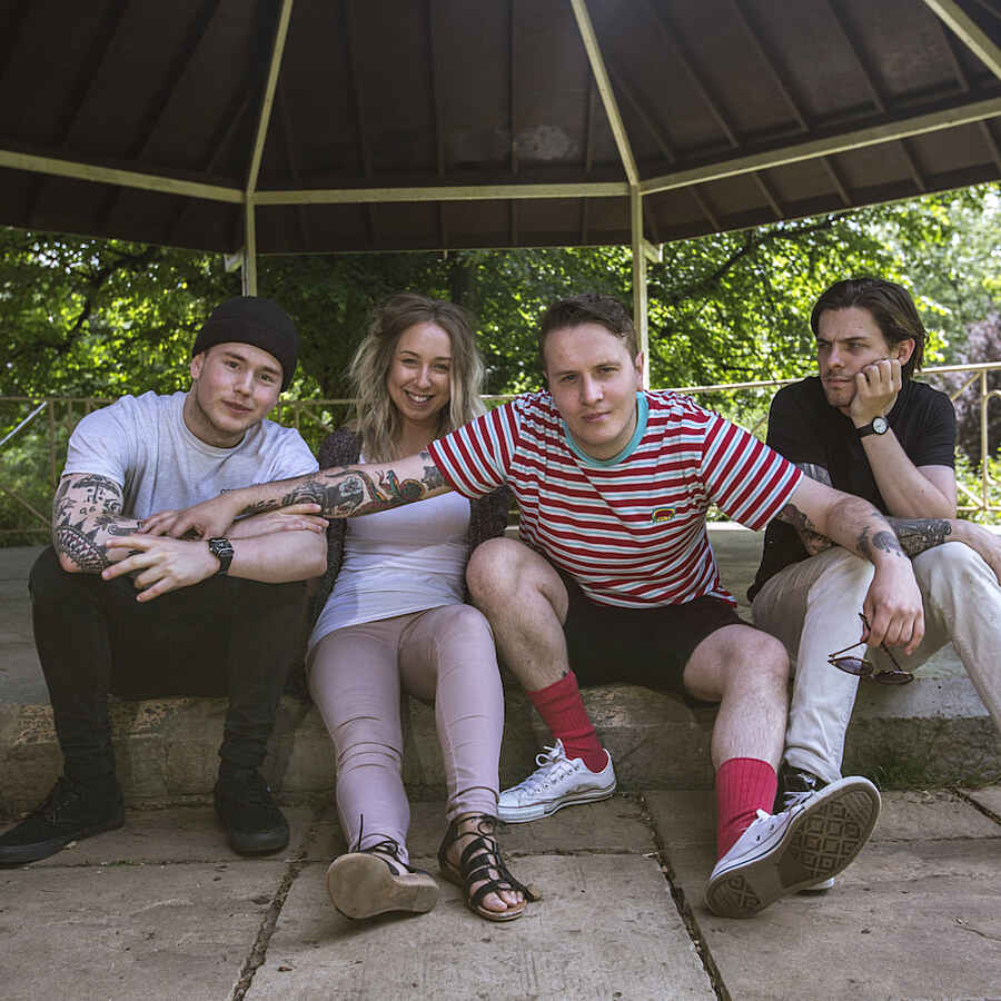 Milk Teeth rip it up in the video for ‘Fight Skirt’