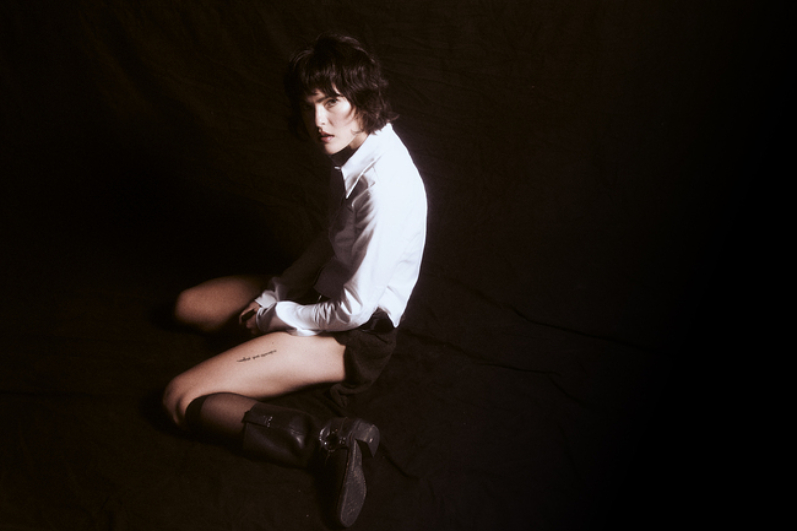 Miya Folick shares new song 'So Clear'