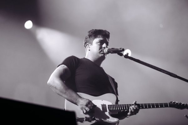 Mumford & Sons postpone UK shows