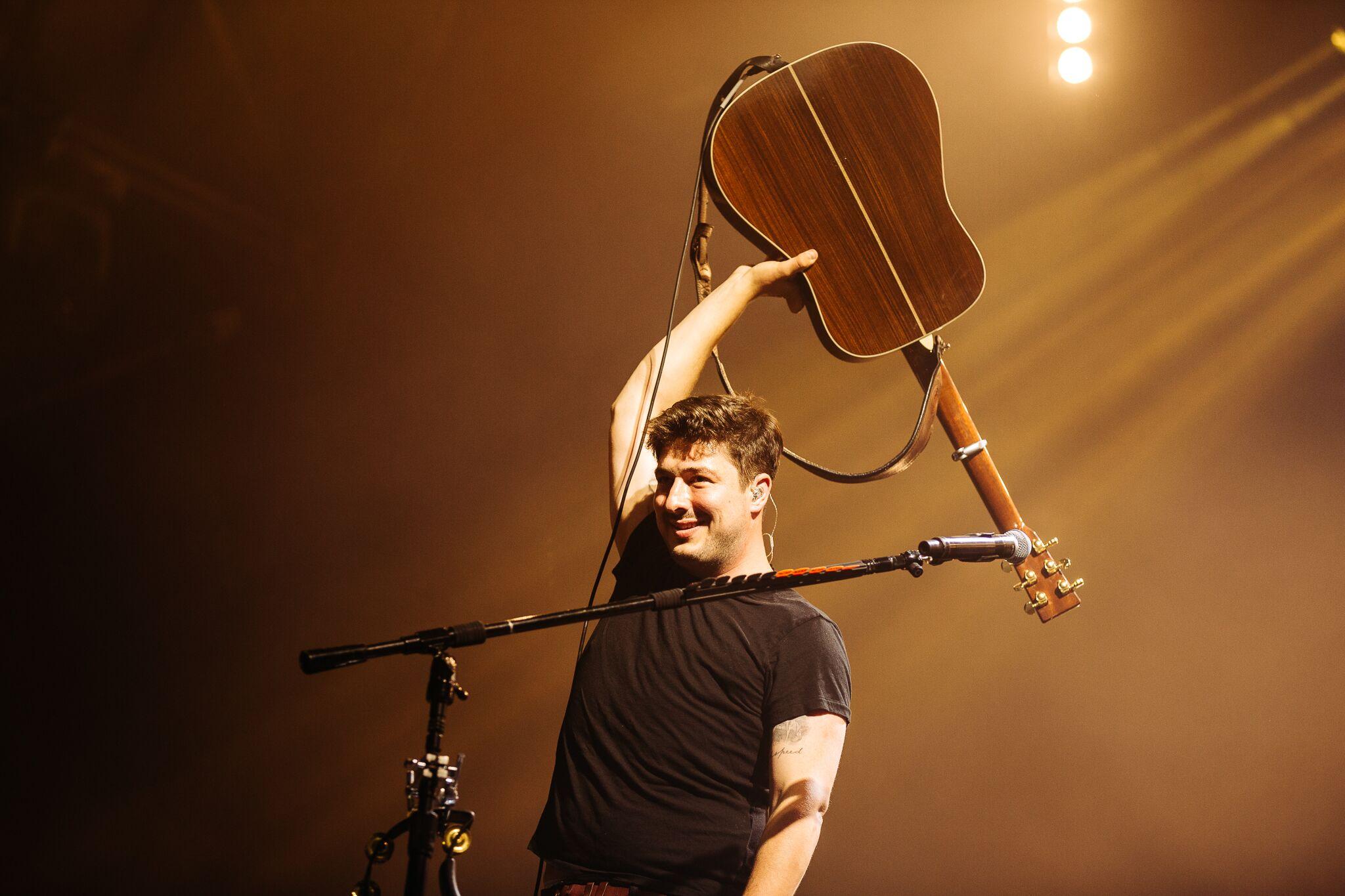 Mumford & Sons announce world arena tour News DIY Magazine