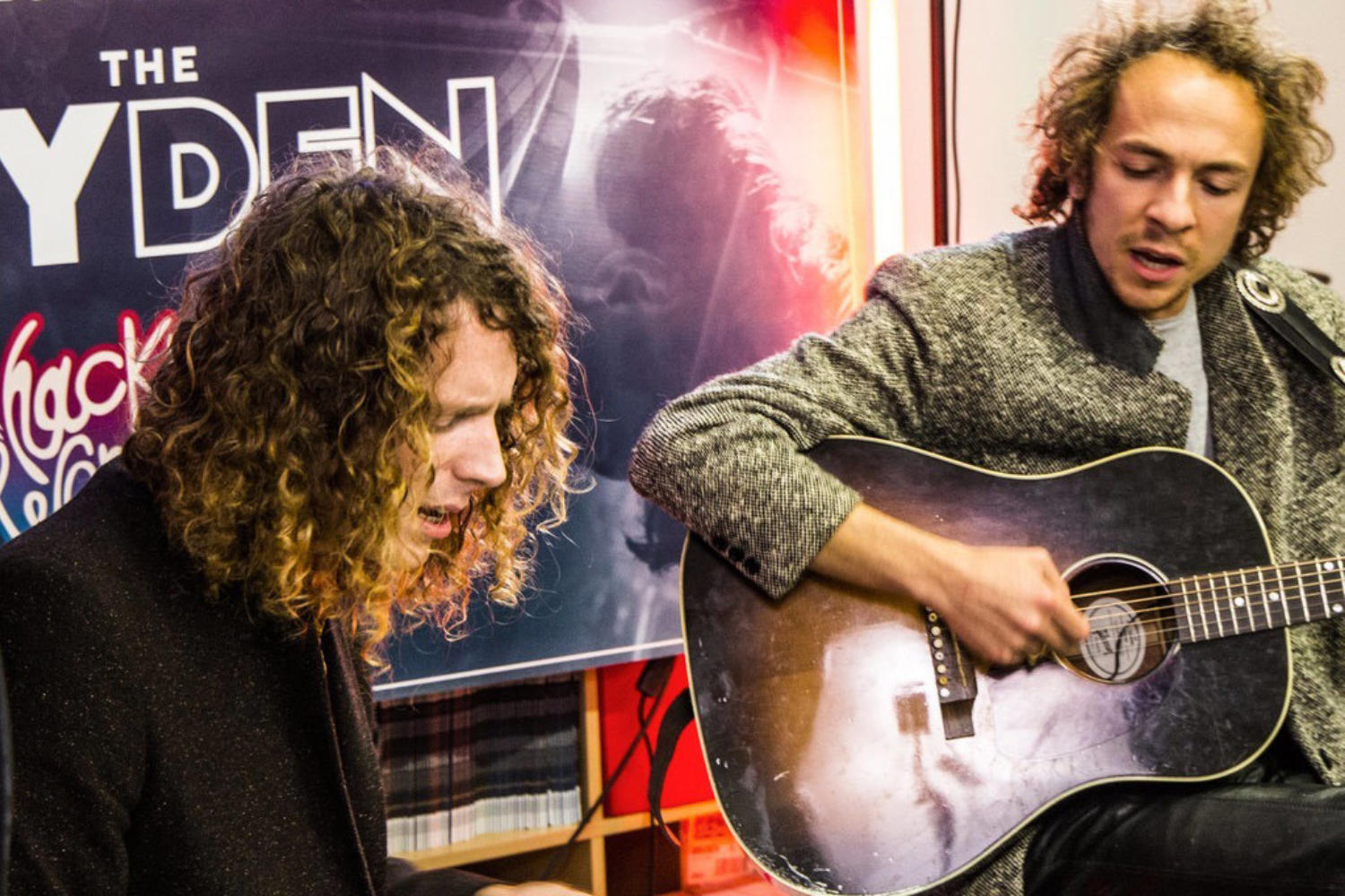 Watch Yuck & Mystery Jets perform at Jack Rocks The DIY Den at Hackney Wonderland