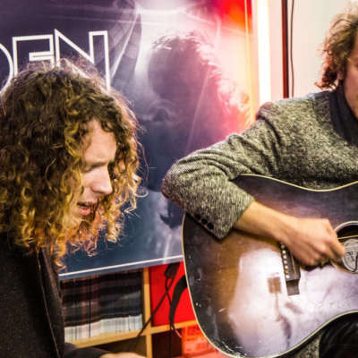 Watch Yuck & Mystery Jets perform at Jack Rocks The DIY Den at Hackney Wonderland