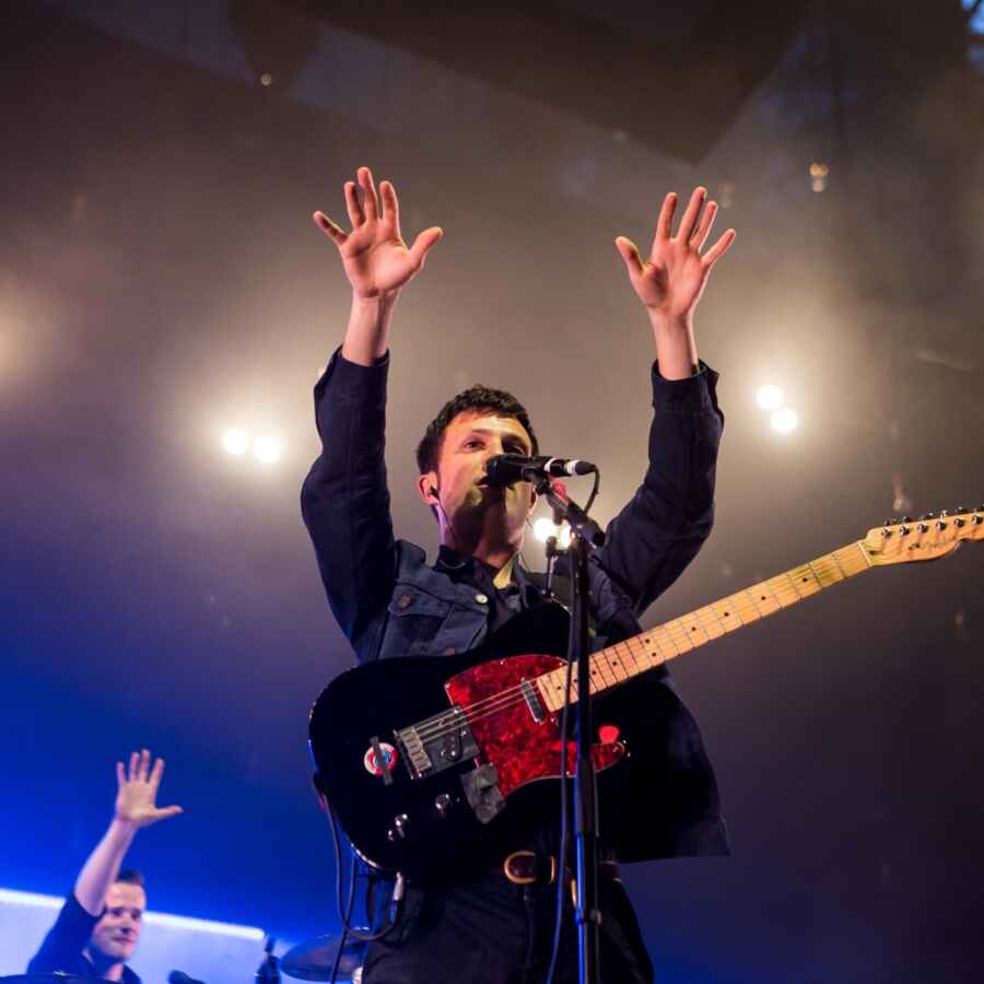 The Maccabees say goodbye at unforgettably emotional final ever show