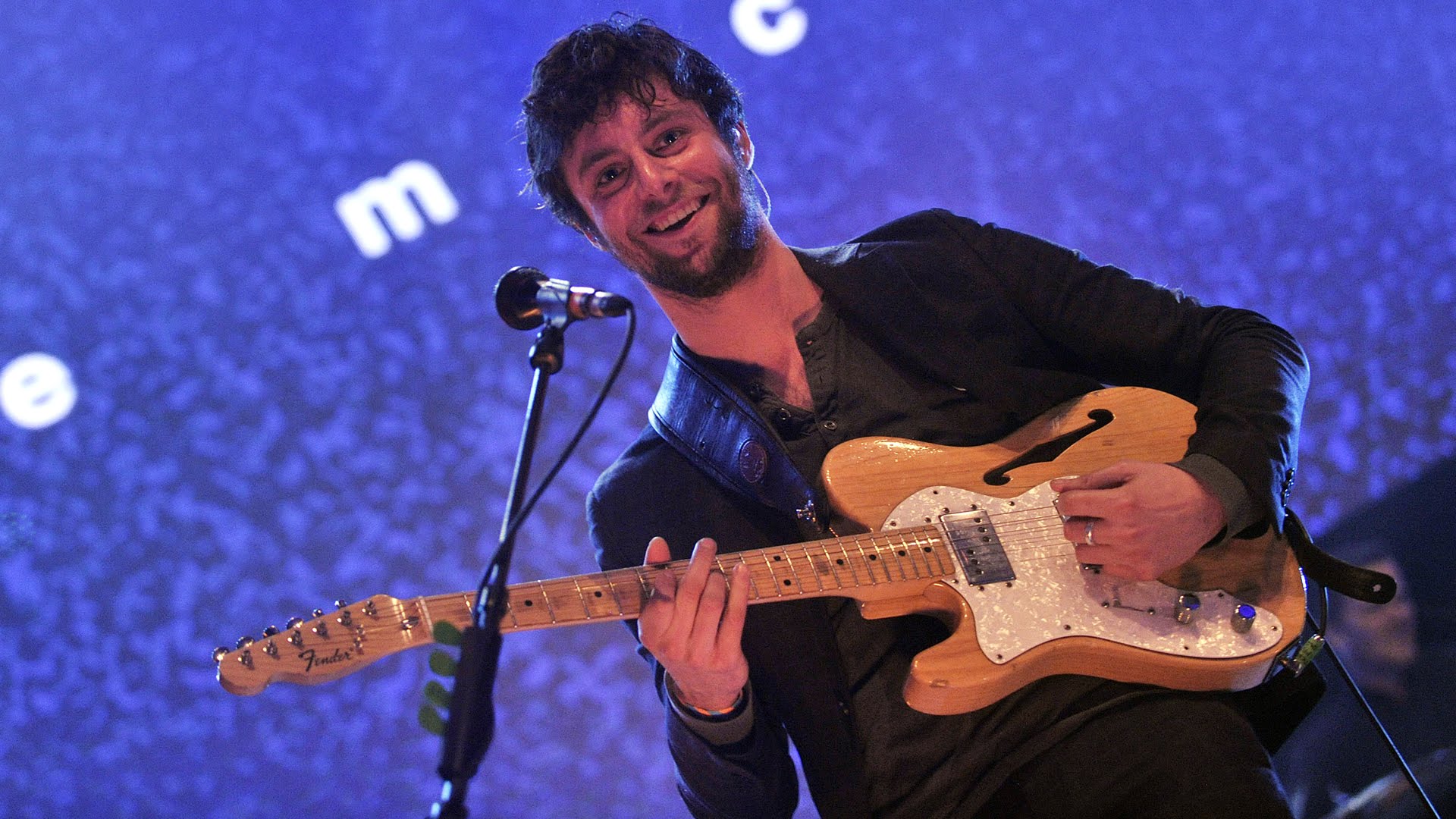 The Maccabees’ Felix White steps in for injured Yannis for Foals’ Mercury Prize performance