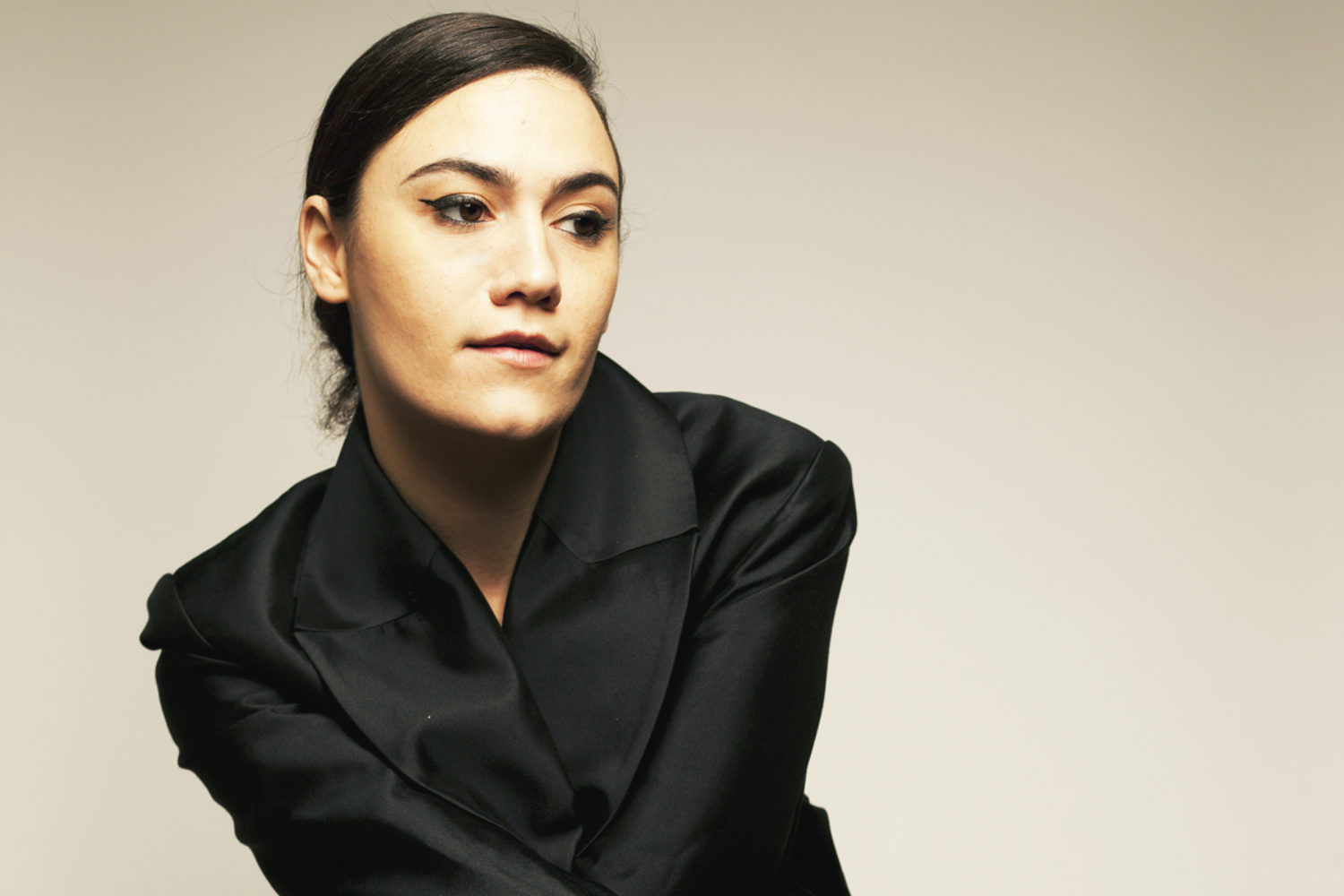 Nadine Shah: “When I feel terrible, music has a cathartic effect on me”