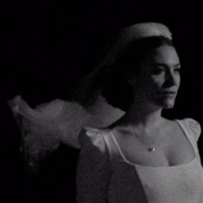 Nadine Shah unveils 'Trad' video