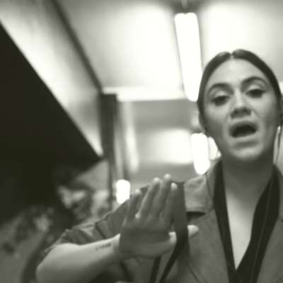 Nadine Shah shares ‘Holiday Destination’ video
