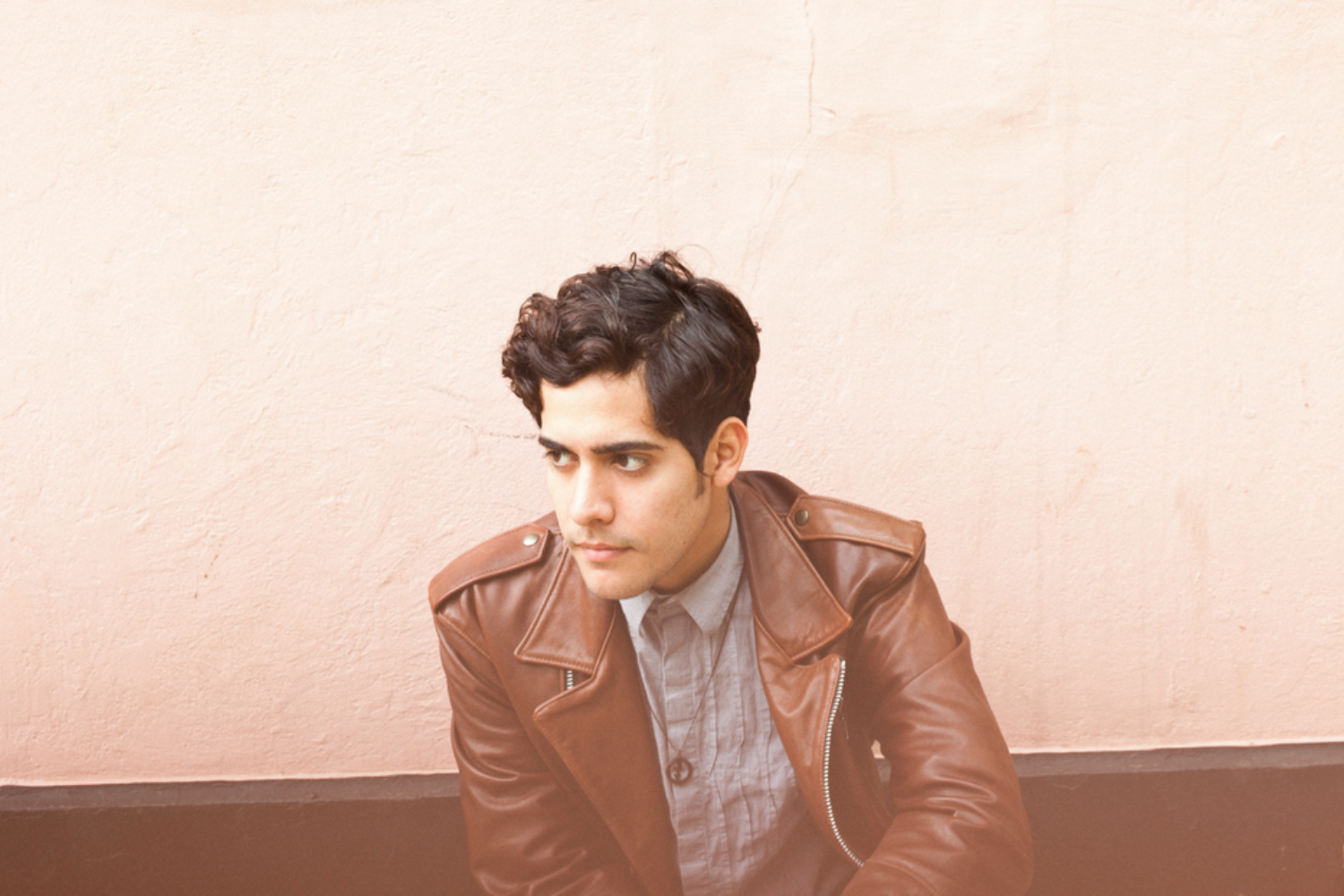 Neon Indian performs ‘Annie’ on The Tonight Show