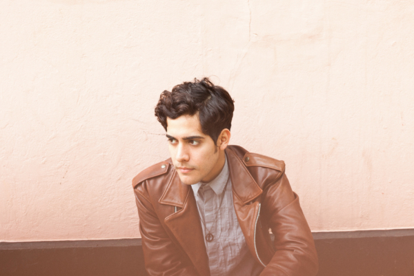 Neon Indian performs ‘Annie’ on The Tonight Show