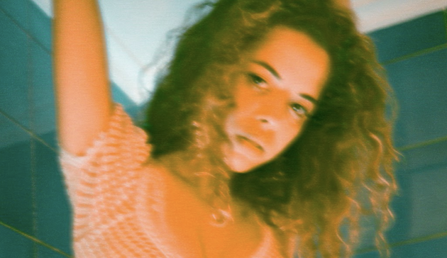 Nilüfer Yanya to release new EP ‘Feeling Lucky?’