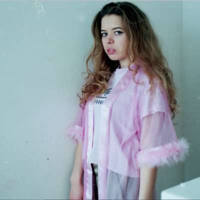 Nilüfer Yanya – Golden Cage