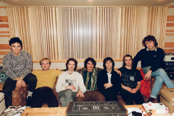 The Nude Party share new single 'What's The Deal?'