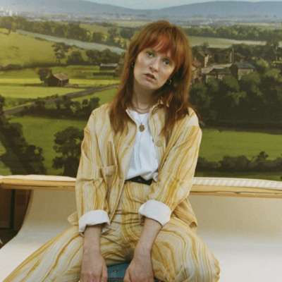 Orla Gartland announces debut album ‘Woman on the Internet’