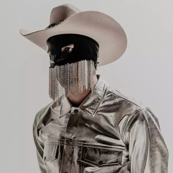 Orville Peck reflects on 2019 in 'Nothing Fades Like The Light' video