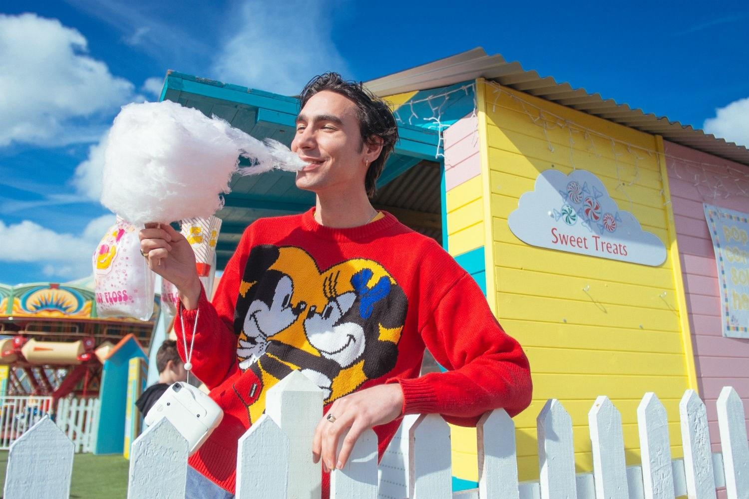 Oscar Scheller returns with new track ‘Downside’