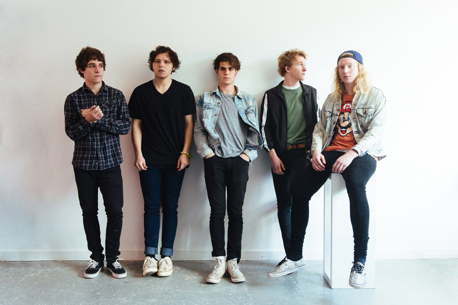 Premiere Watch The Orwells Unveil 8216 Dirty Sheets 8217 Video Diy