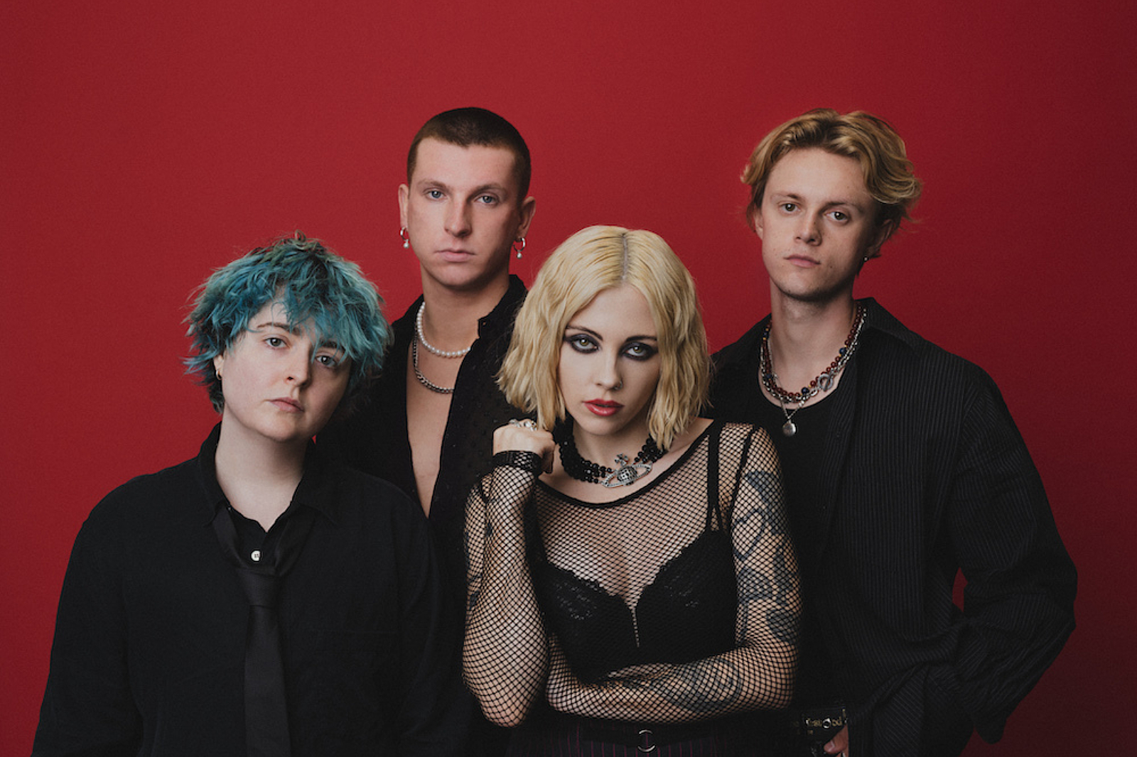 Pale Waves drop video for 'Unwanted'