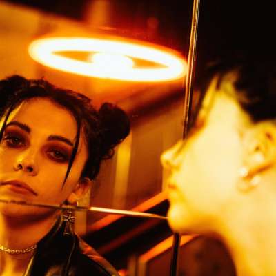 Pale Waves & Lawrence Rothman team up for new track ‘SkinDeepSkyHighHeartWide’