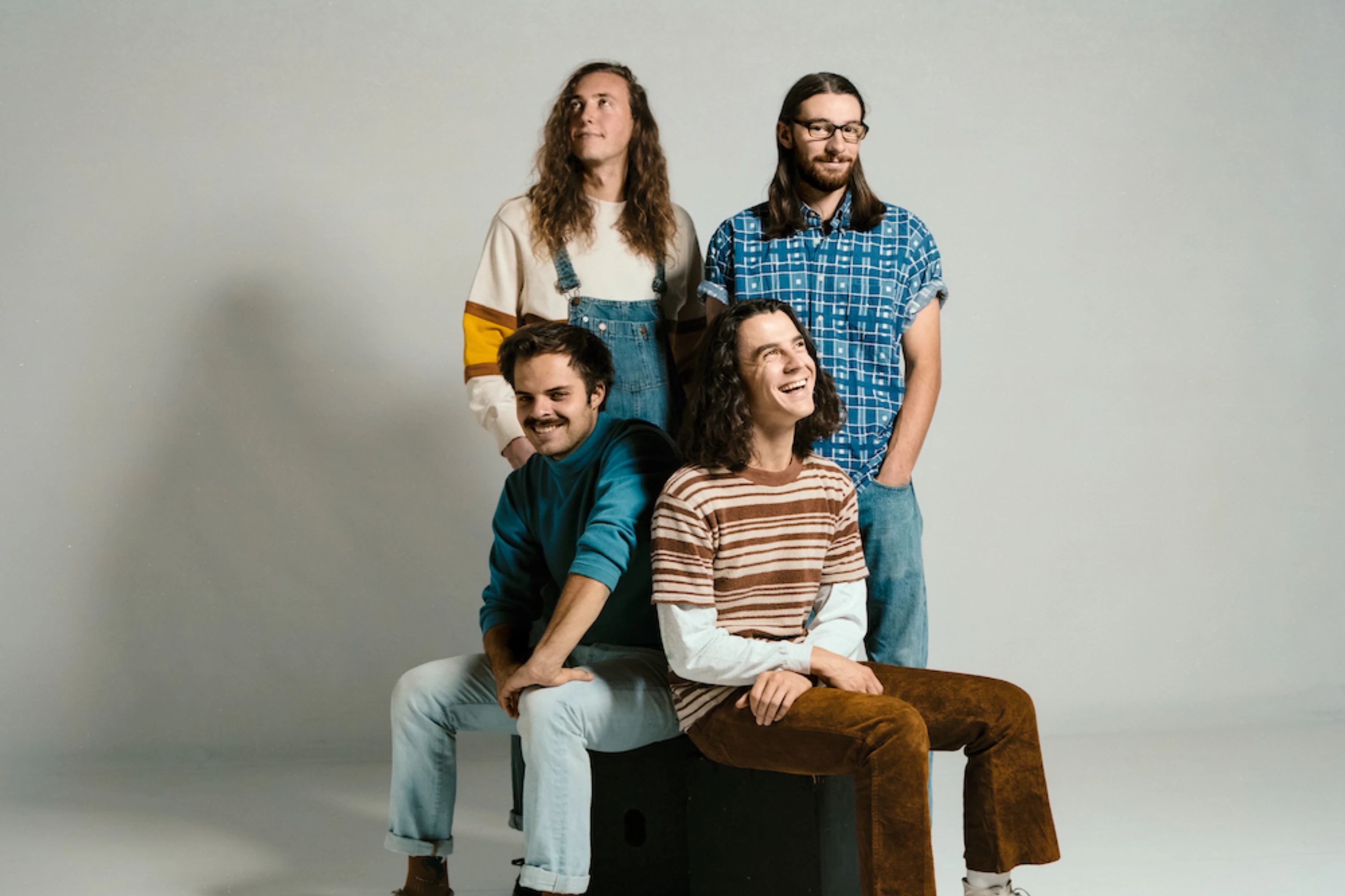 Get To Know Peach Pit Features Diy Magazine