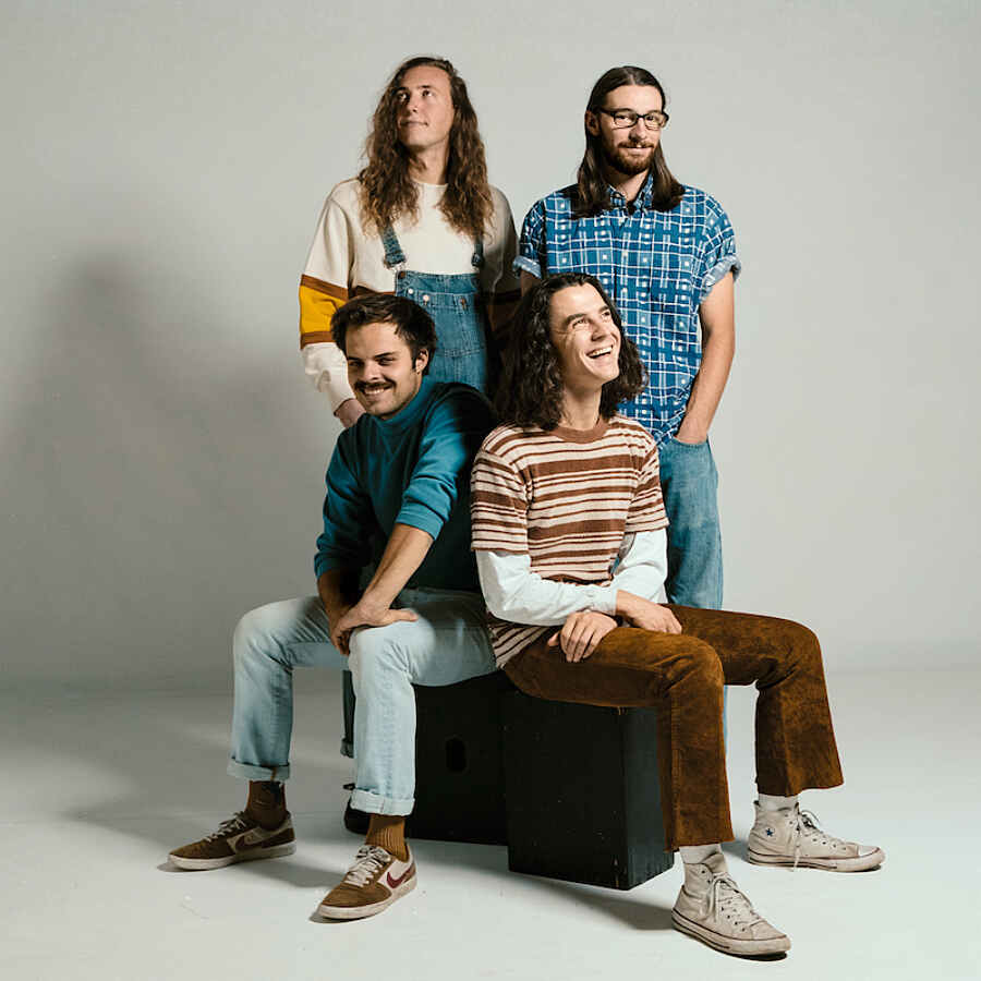 Peach Pit announce sophomore album 'You And Your Friends'