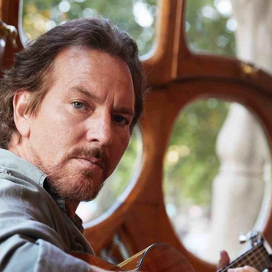 Eddie Vedder announces new solo album 'Earthling' with single 'Long Way'