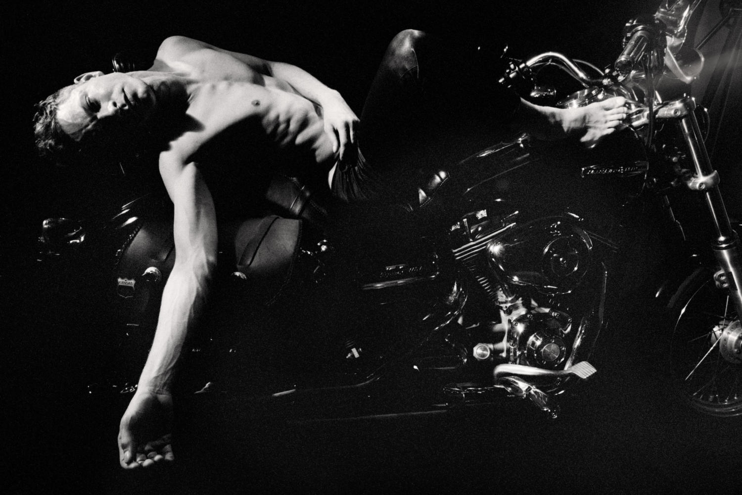 Perfume Genius shares new track and video ‘On The Floor’