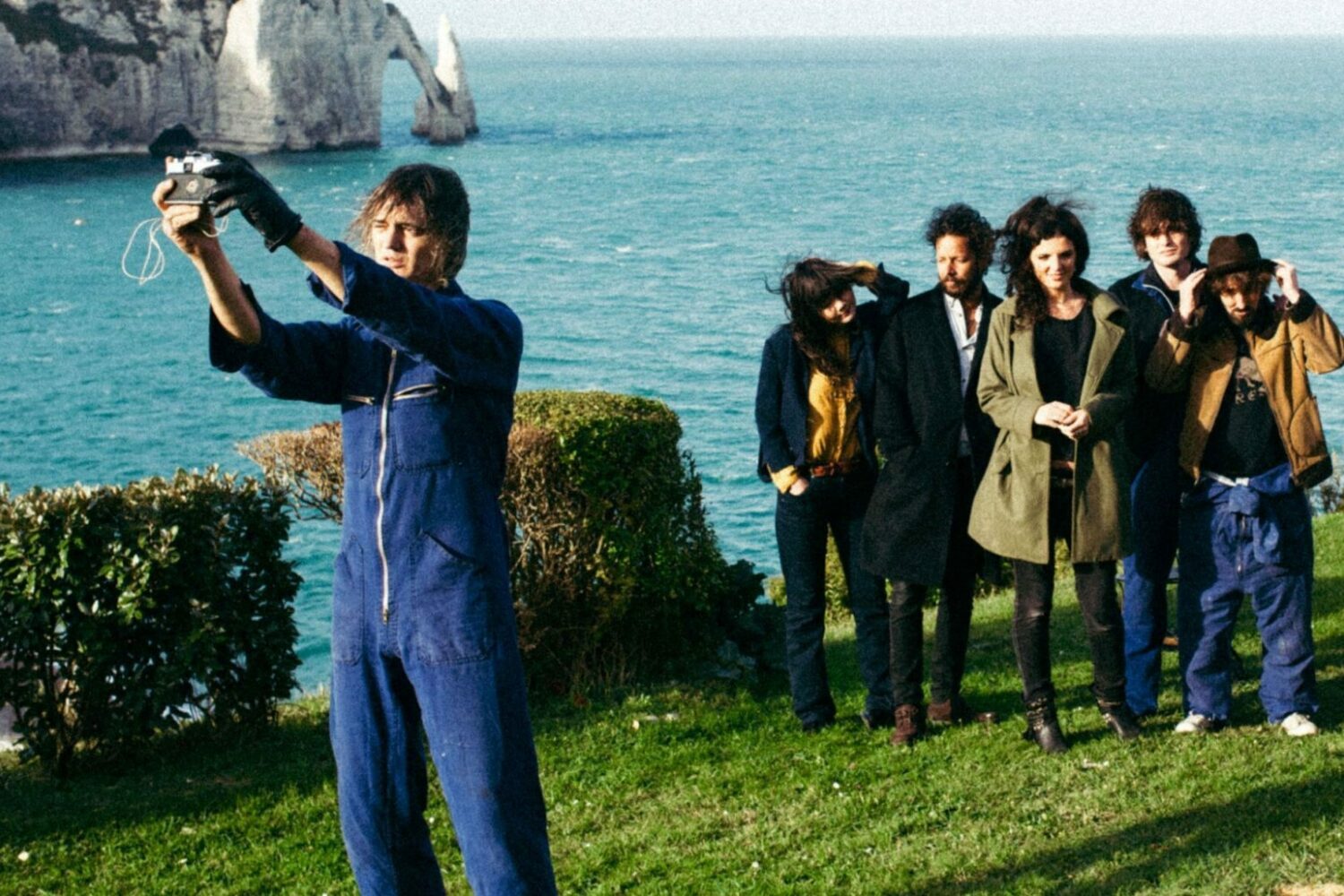 Peter Doherty and the Puta Madres share new single ‘Paradise Is Under Your Nose’