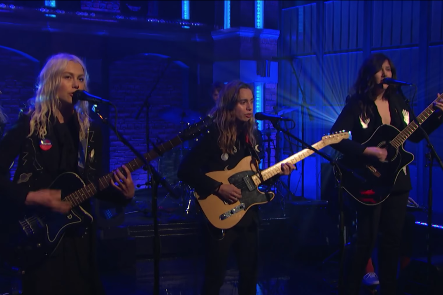Watch boygenius cover The Dixie Chicks