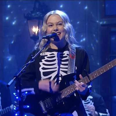Phoebe Bridgers performs ‘Kyoto’ and ‘I Know The End’ on SNL