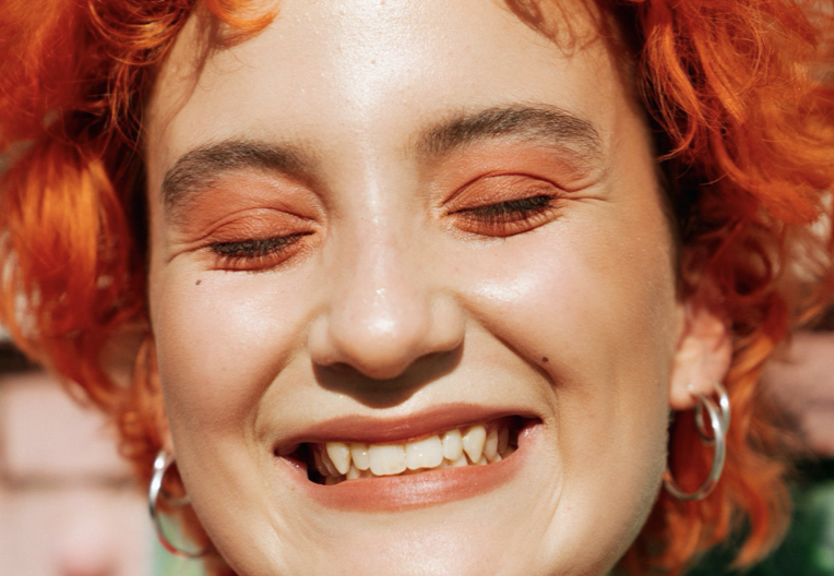 The Neu Bulletin (Phoebe Green, XVOTO, HighSchool and more!)