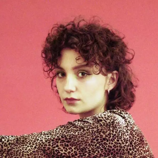 New Chess Club signing Phoebe Green emerges with the huge, entrancing 'Dreaming Of'