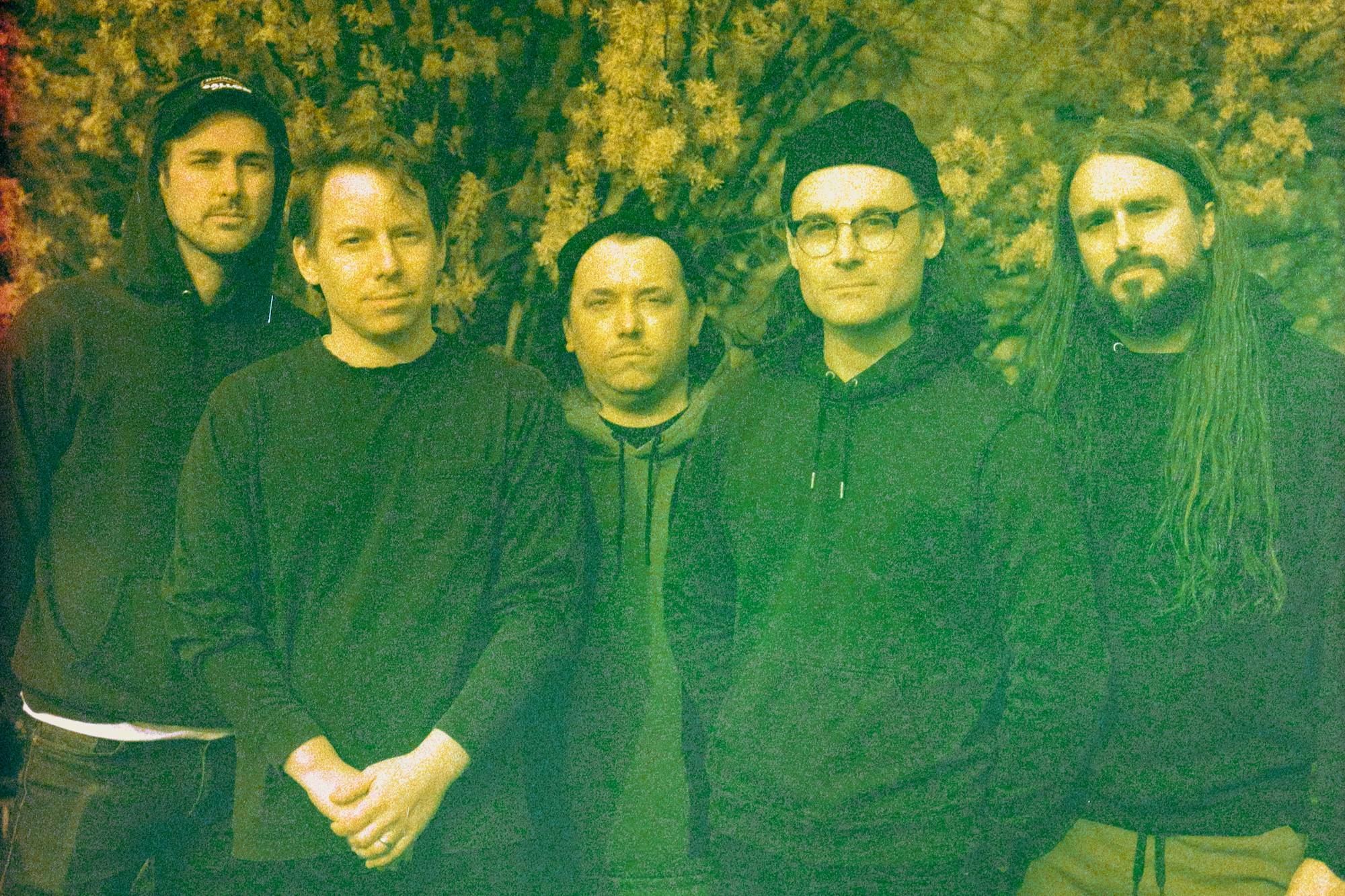 Pianos Become The Teeth: "I do still love and need this band in my life" - Vimarsana News