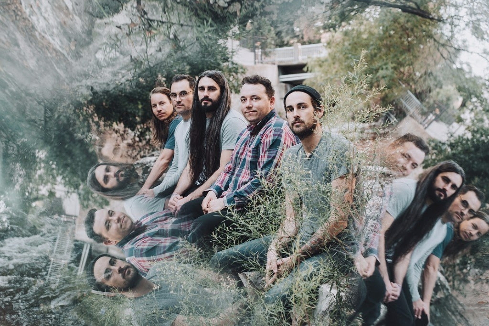 Pianos Become The Teeth share 'Bitter Red'