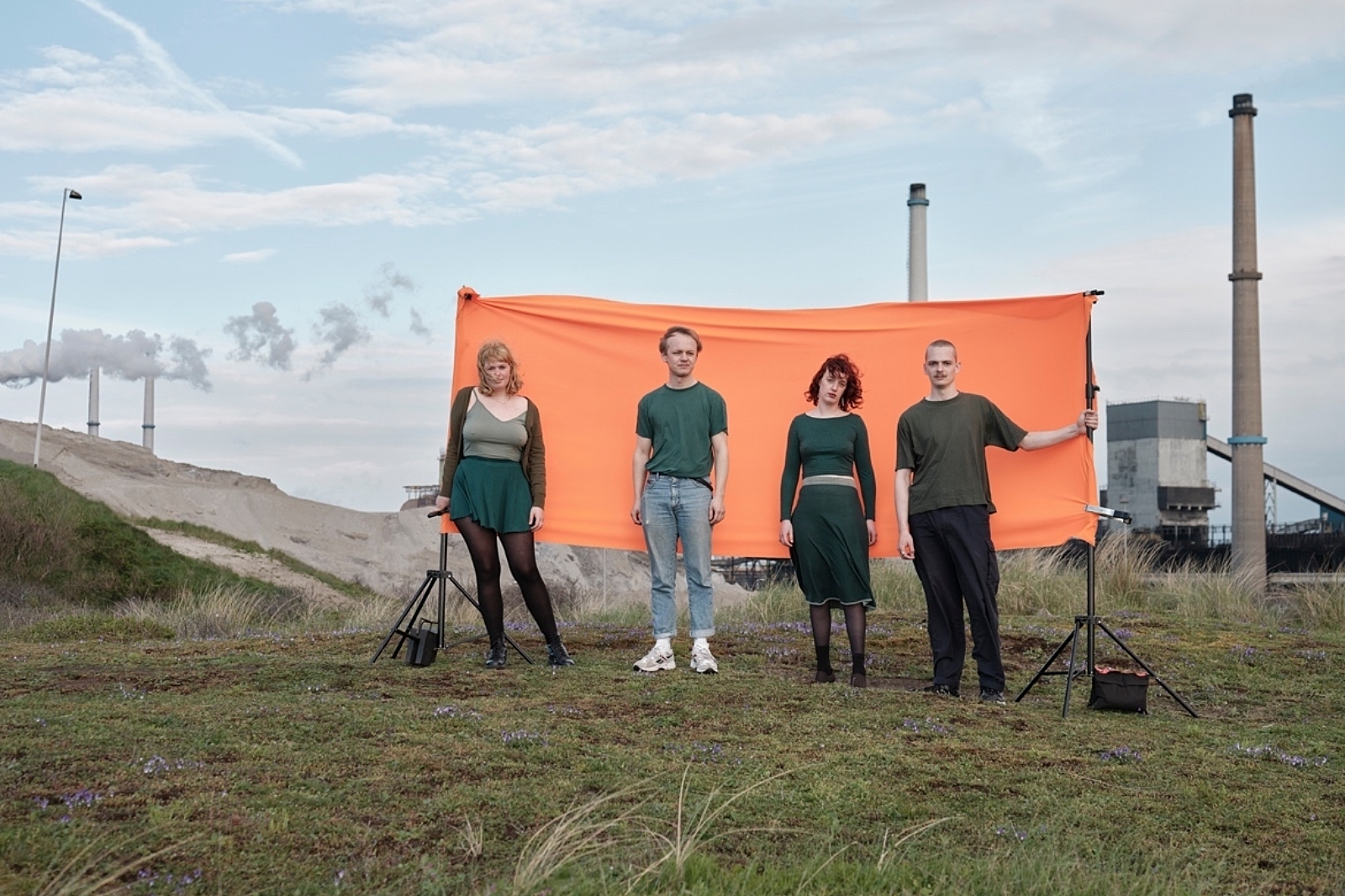 Pip Blom share 'I Know I'm Not Easy To Like' video