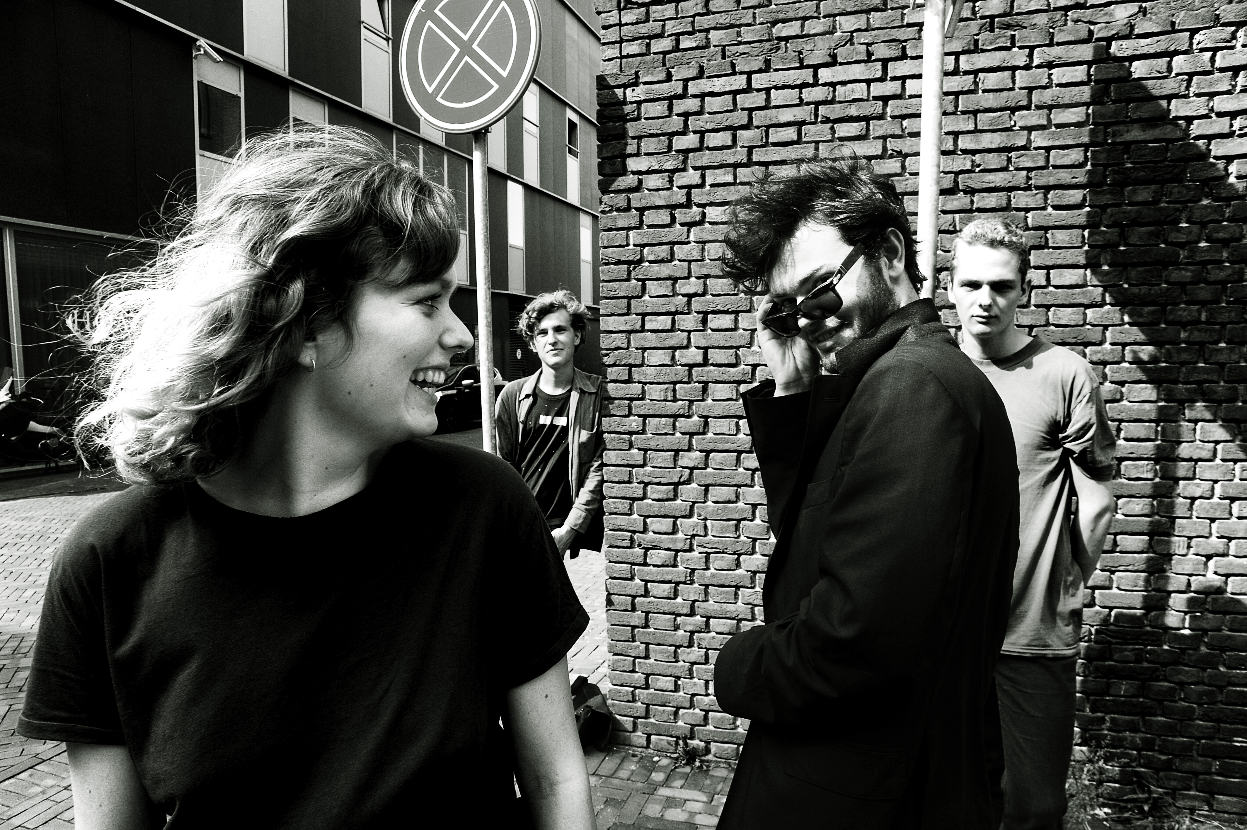 Pip Blom’s a laid-back raconteuse on ‘Babies Are A Lie’