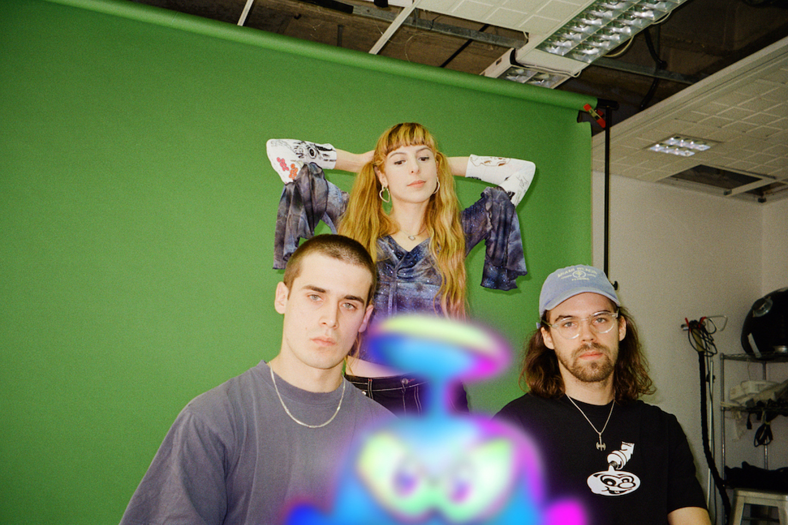 PC Music's Planet 1999 share new song 'Party'