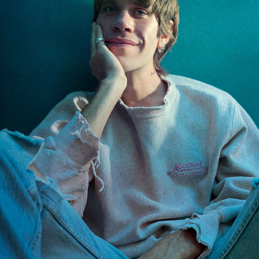 Porches release new song 'Back3School'