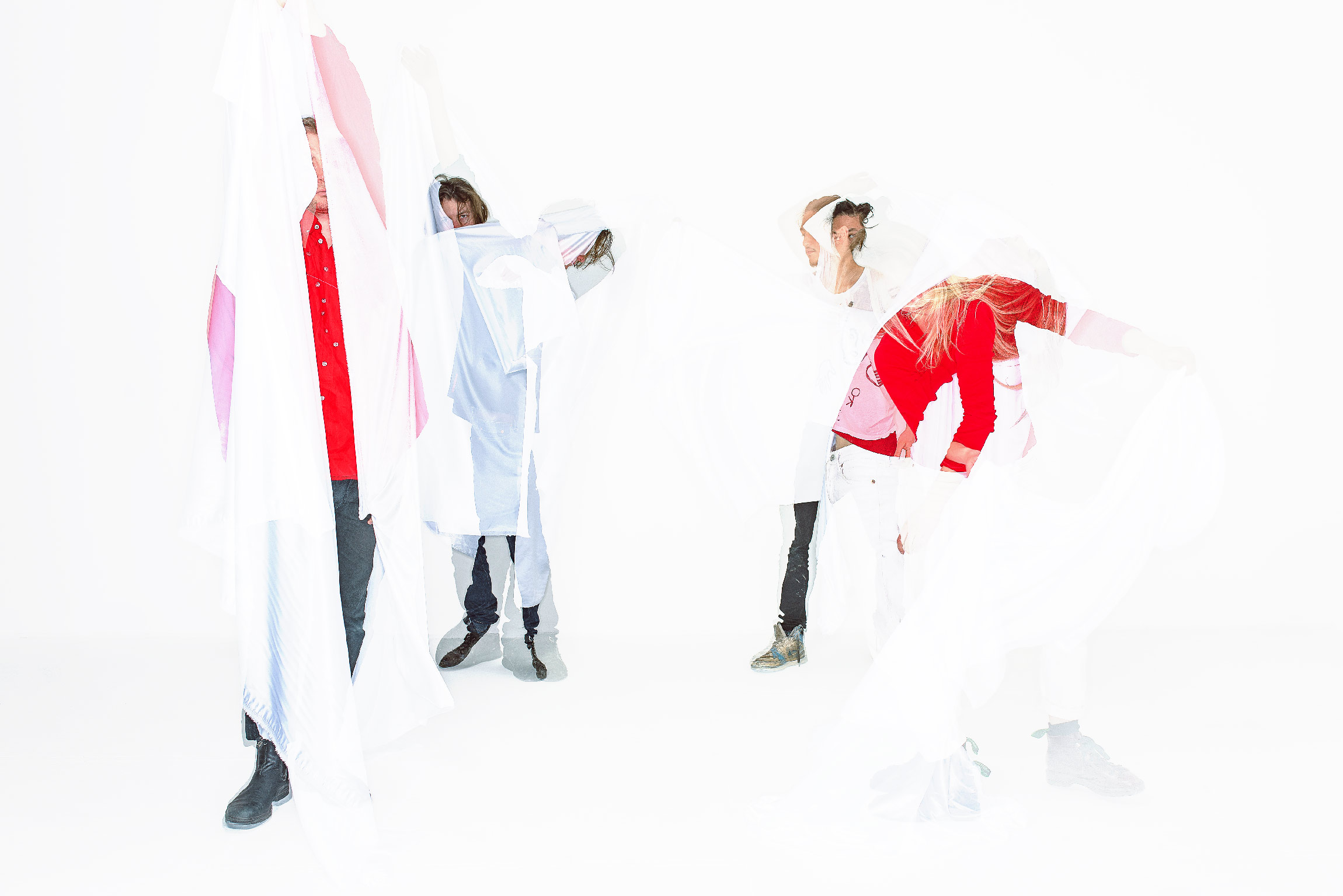 Pumarosa share ‘Piano Sessions Unplugged’ EP and Spanish versions of ‘Priestess’ and ‘Lion’s Den’