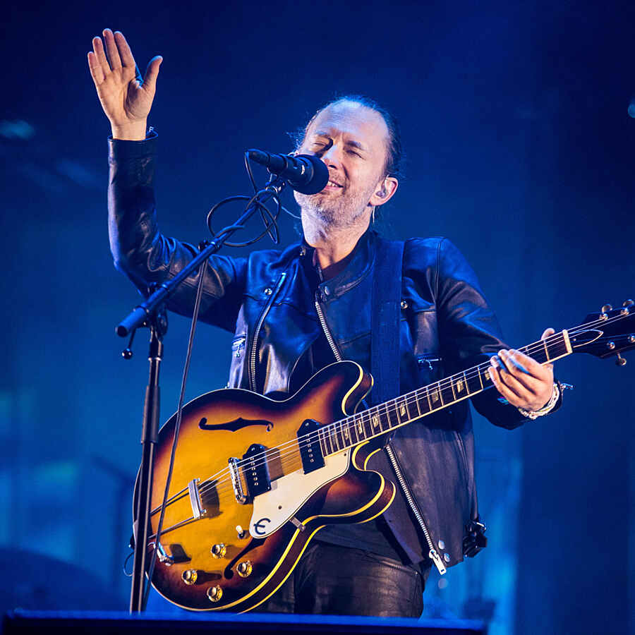 Watch Radiohead perform acoustic version of 'True Love Waits' for the first time in over a decade